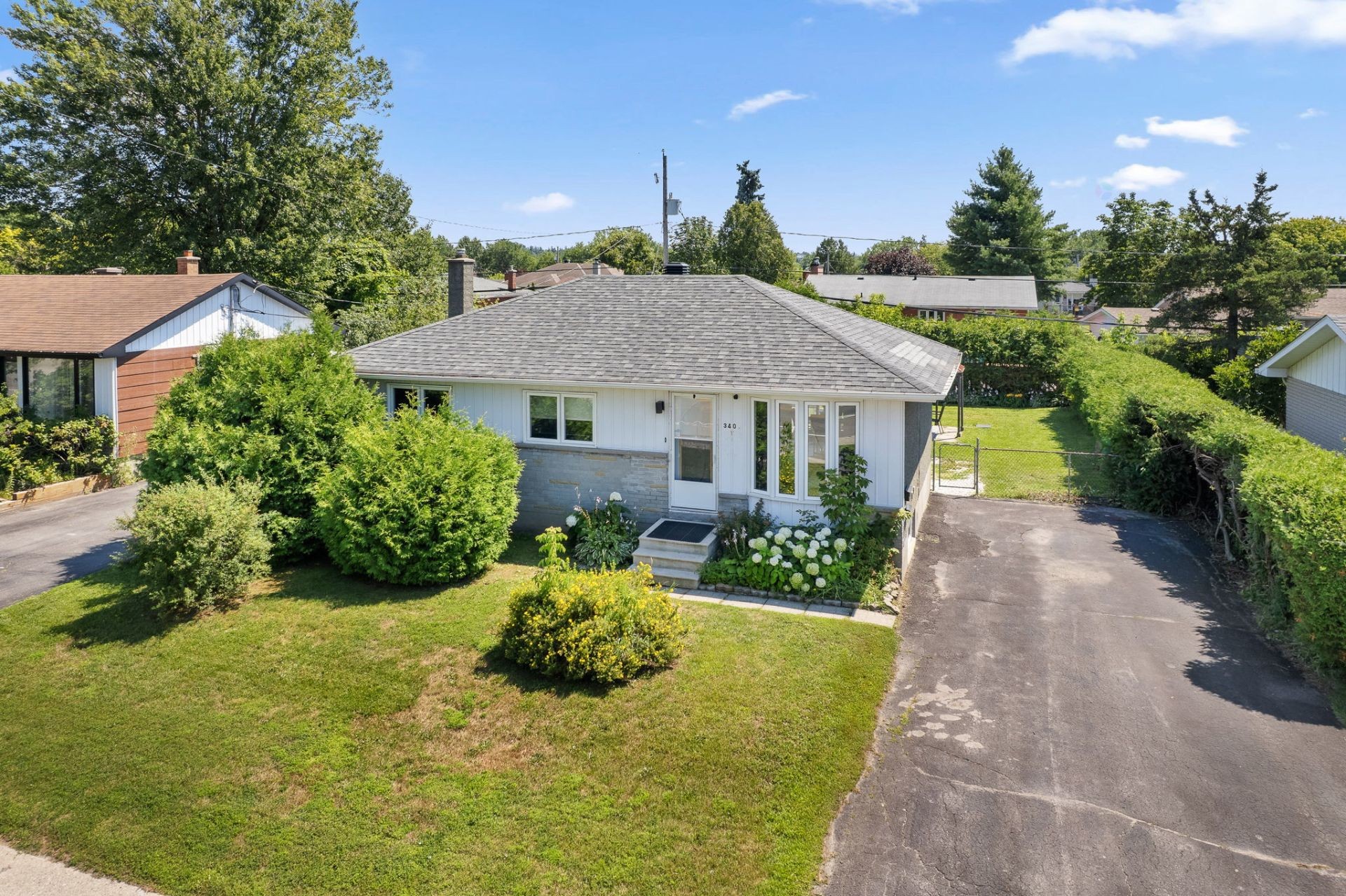 









340


Rue de Pointe-Gatineau

,
Gatineau (Gatineau),




QC
J8T2C1

