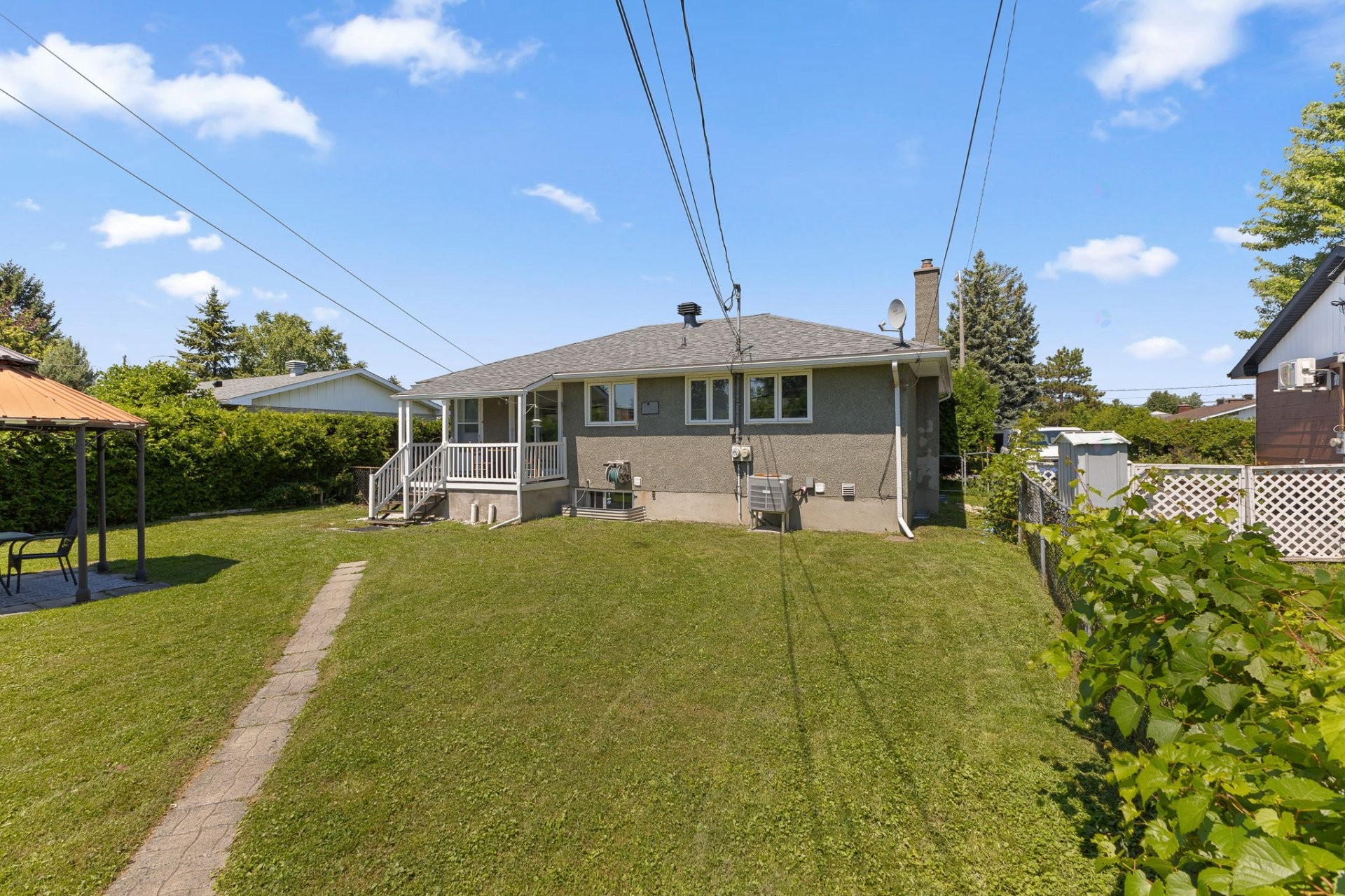 









340


Rue de Pointe-Gatineau

,
Gatineau (Gatineau),




QC
J8T2C1

