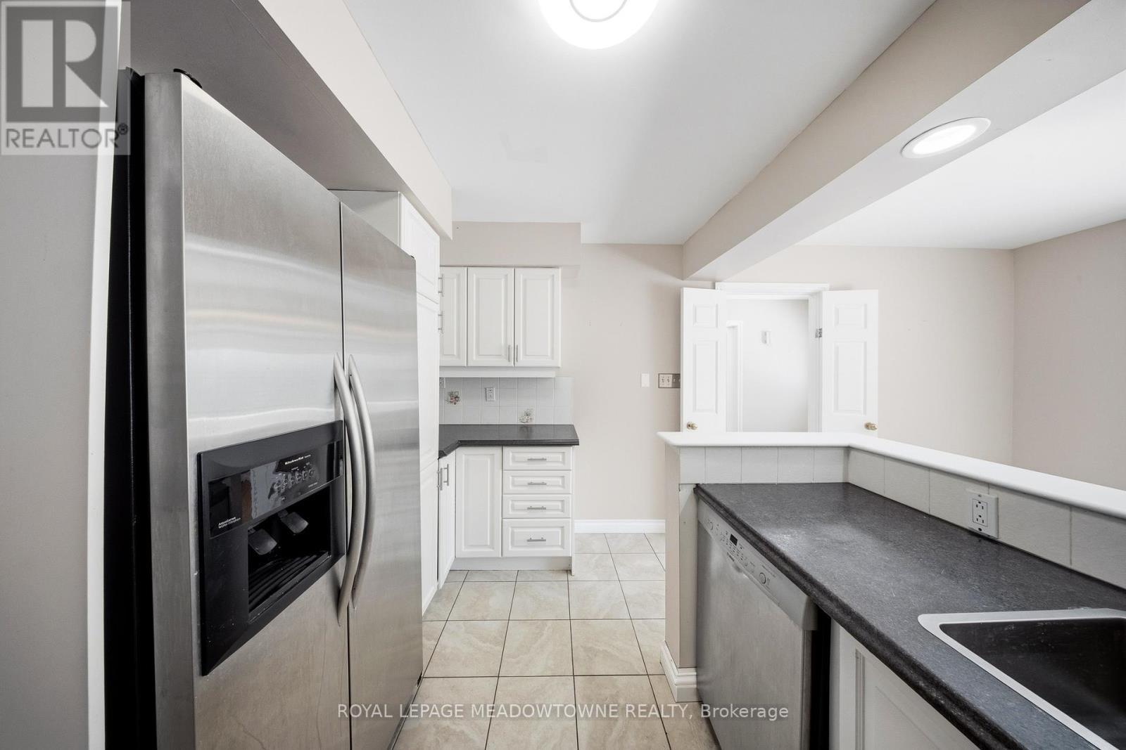 












9078 WELLINGTON RD 124

,
Erin,




Ontario
N1H6H7

