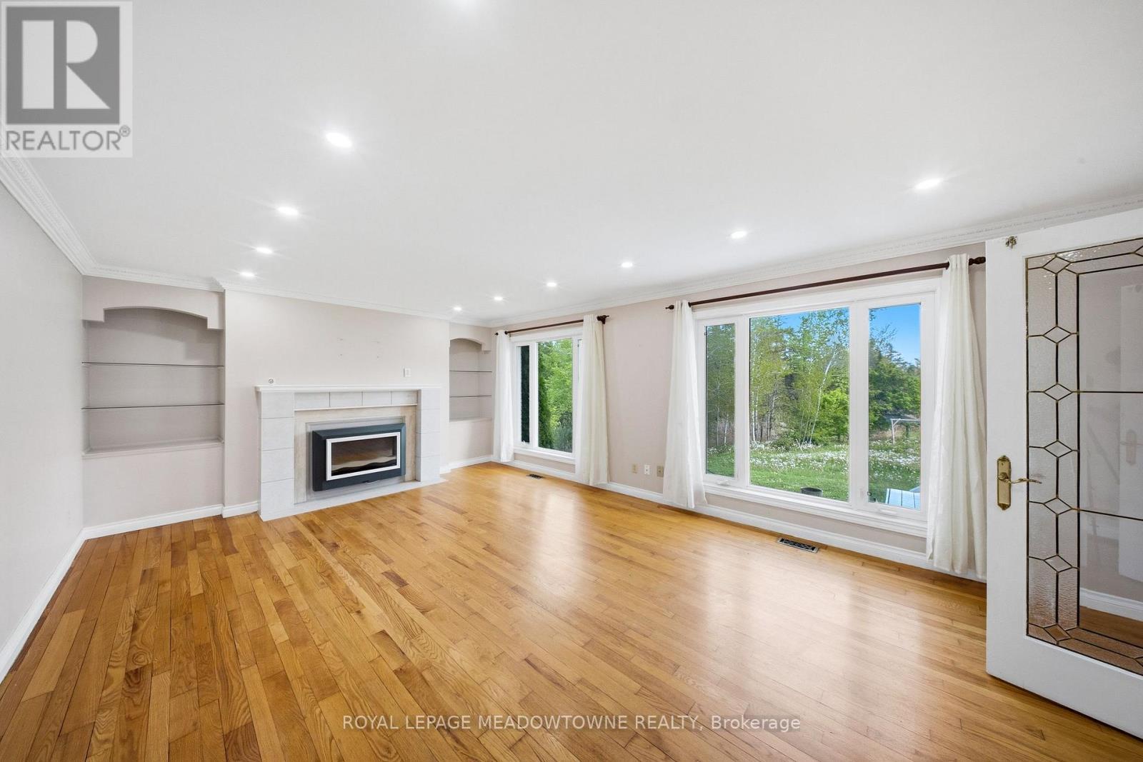 












9078 WELLINGTON RD 124

,
Erin,




Ontario
N1H6H7

