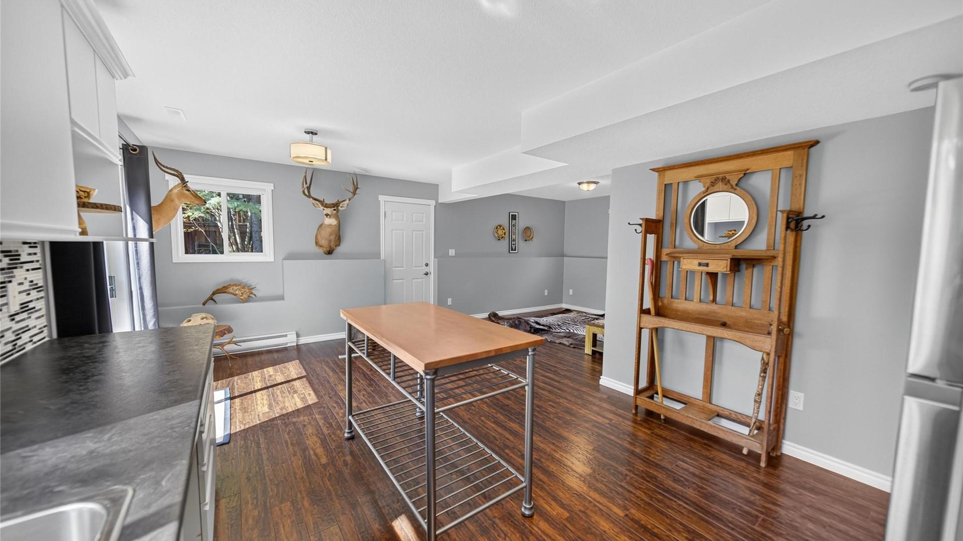 









6799


Rosen Lake

Road,
Jaffray,




BC
V0B 1T0

