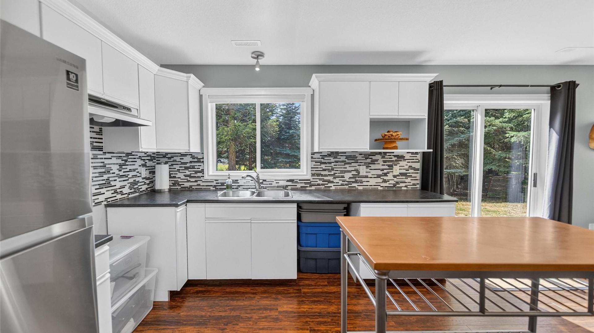 









6799


Rosen Lake

Road,
Jaffray,




BC
V0B 1T0

