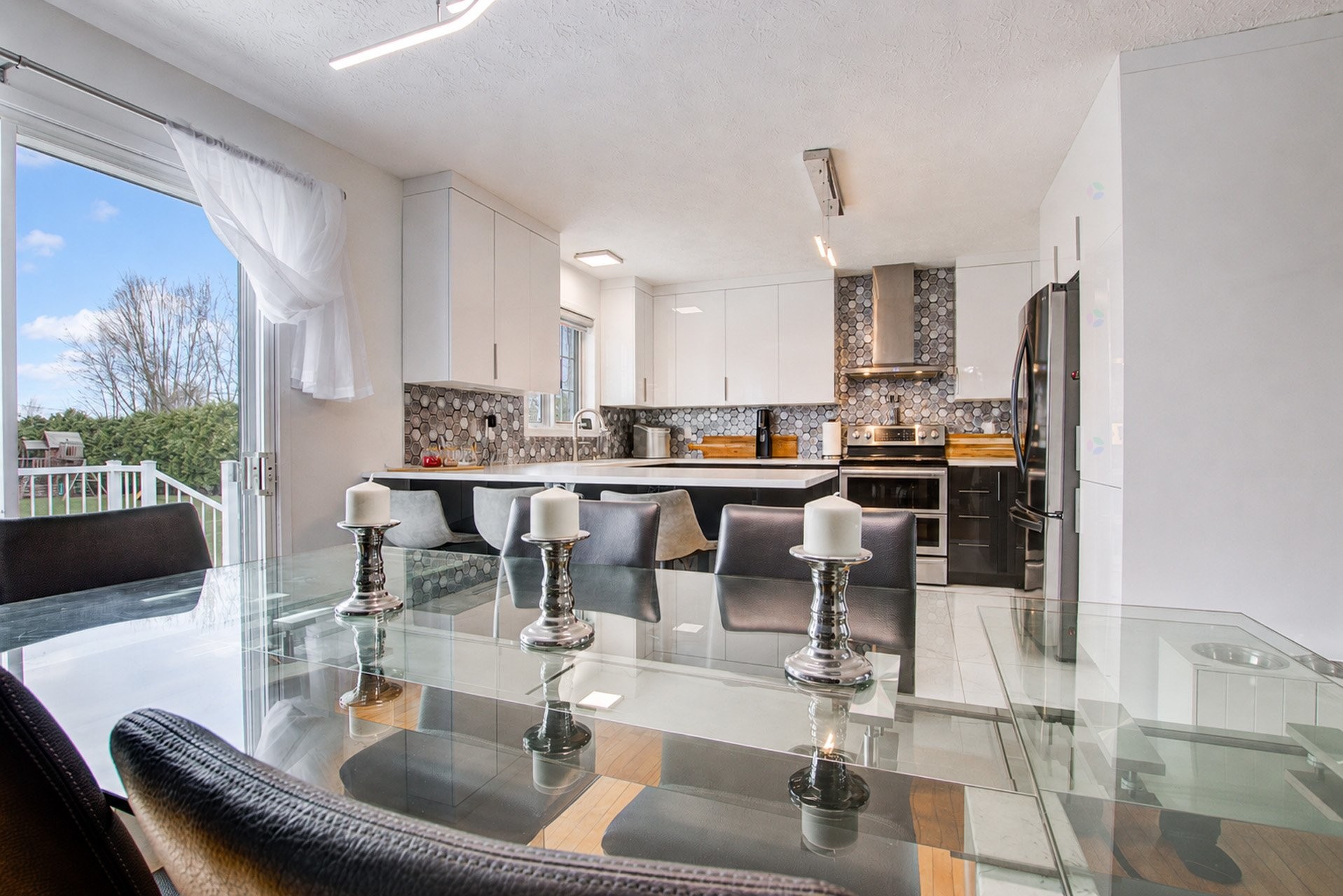 









38


Rue Carmen

,
Granby,




QC
J4J2A9

