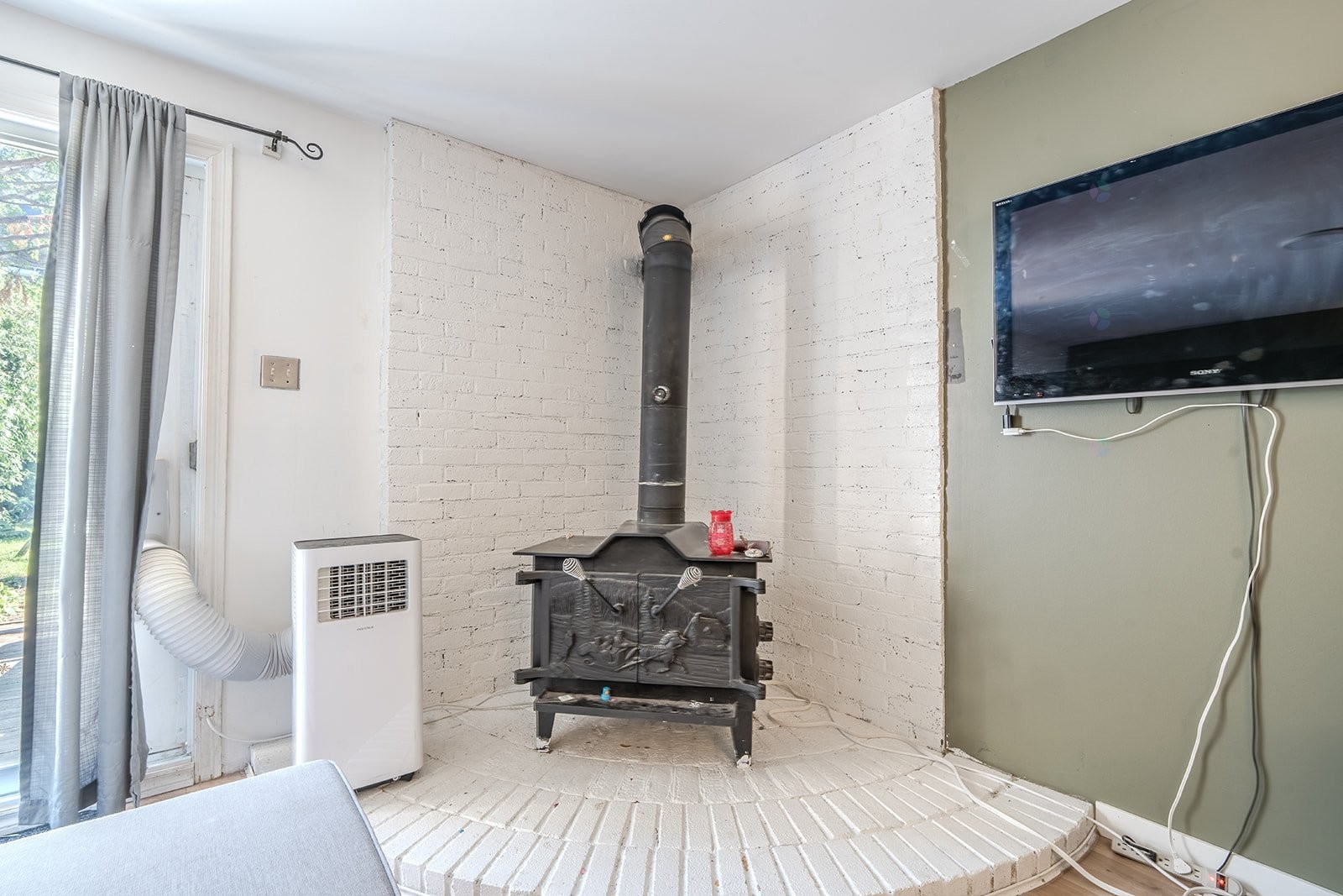 









229

 - 235


Rue Valmont

,
Repentigny (Repentigny),




QC
J5Y1S6


