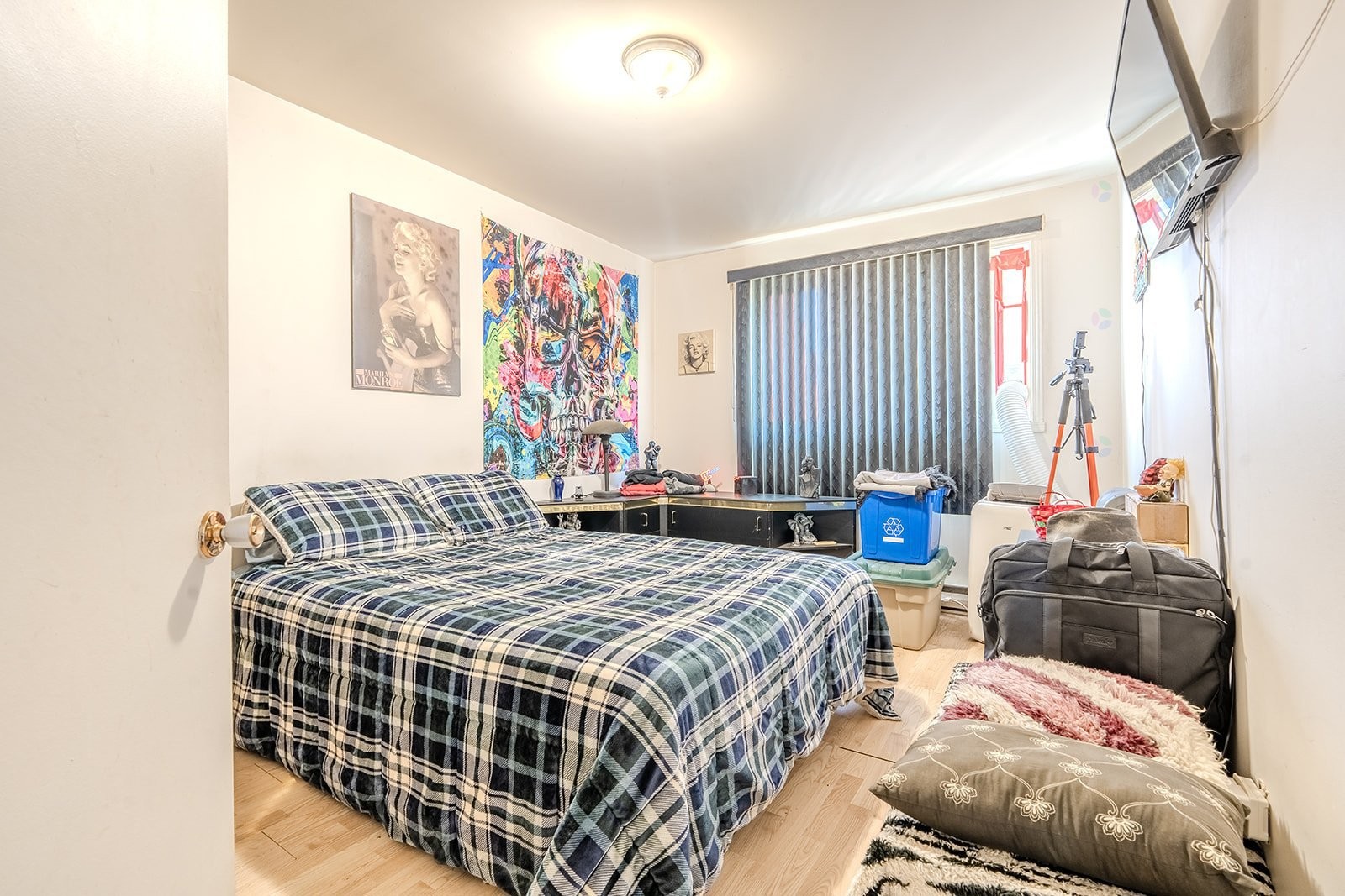 









229

 - 235


Rue Valmont

,
Repentigny (Repentigny),




QC
J5Y1S6

