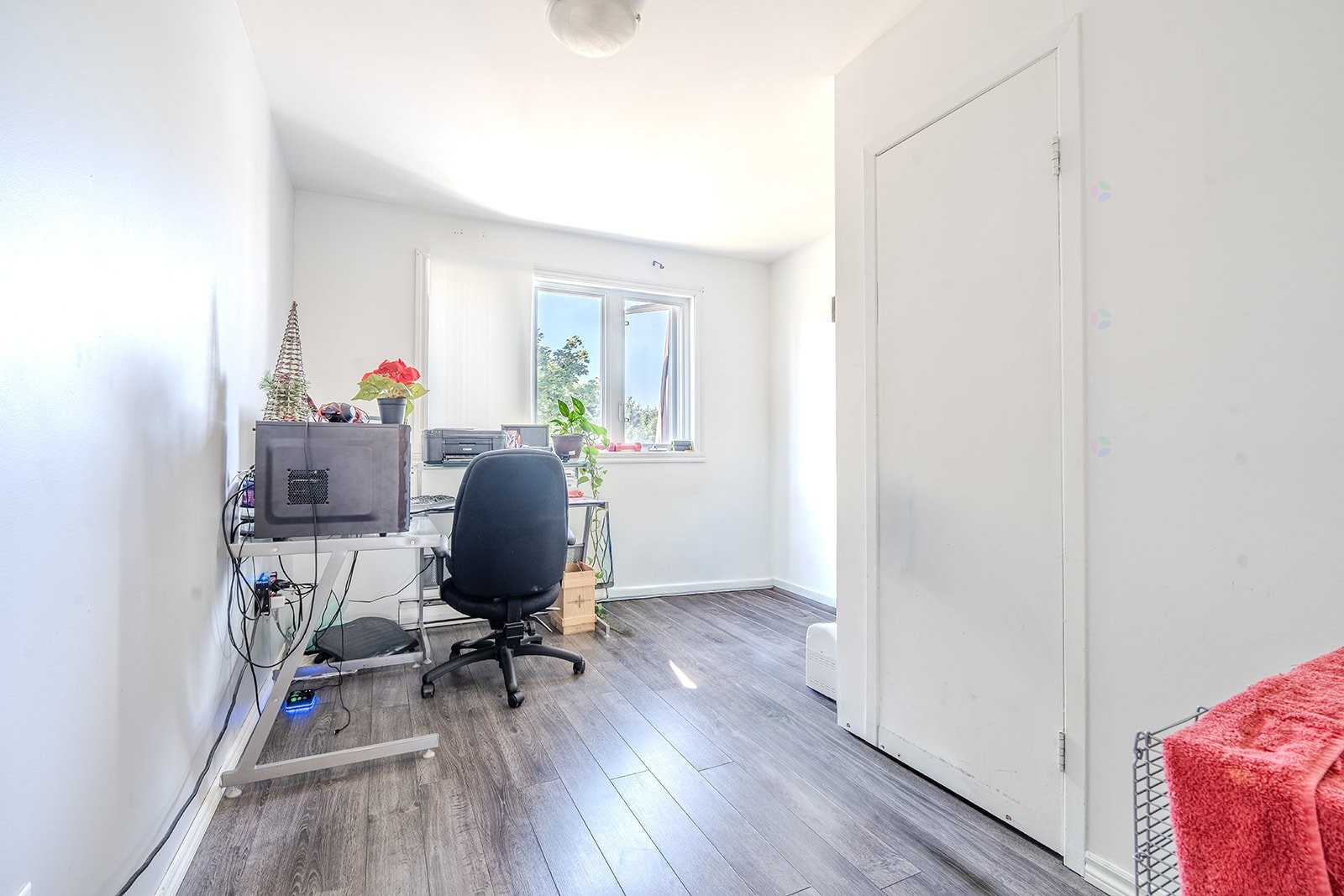 









229

 - 235


Rue Valmont

,
Repentigny (Repentigny),




QC
J5Y1S6


