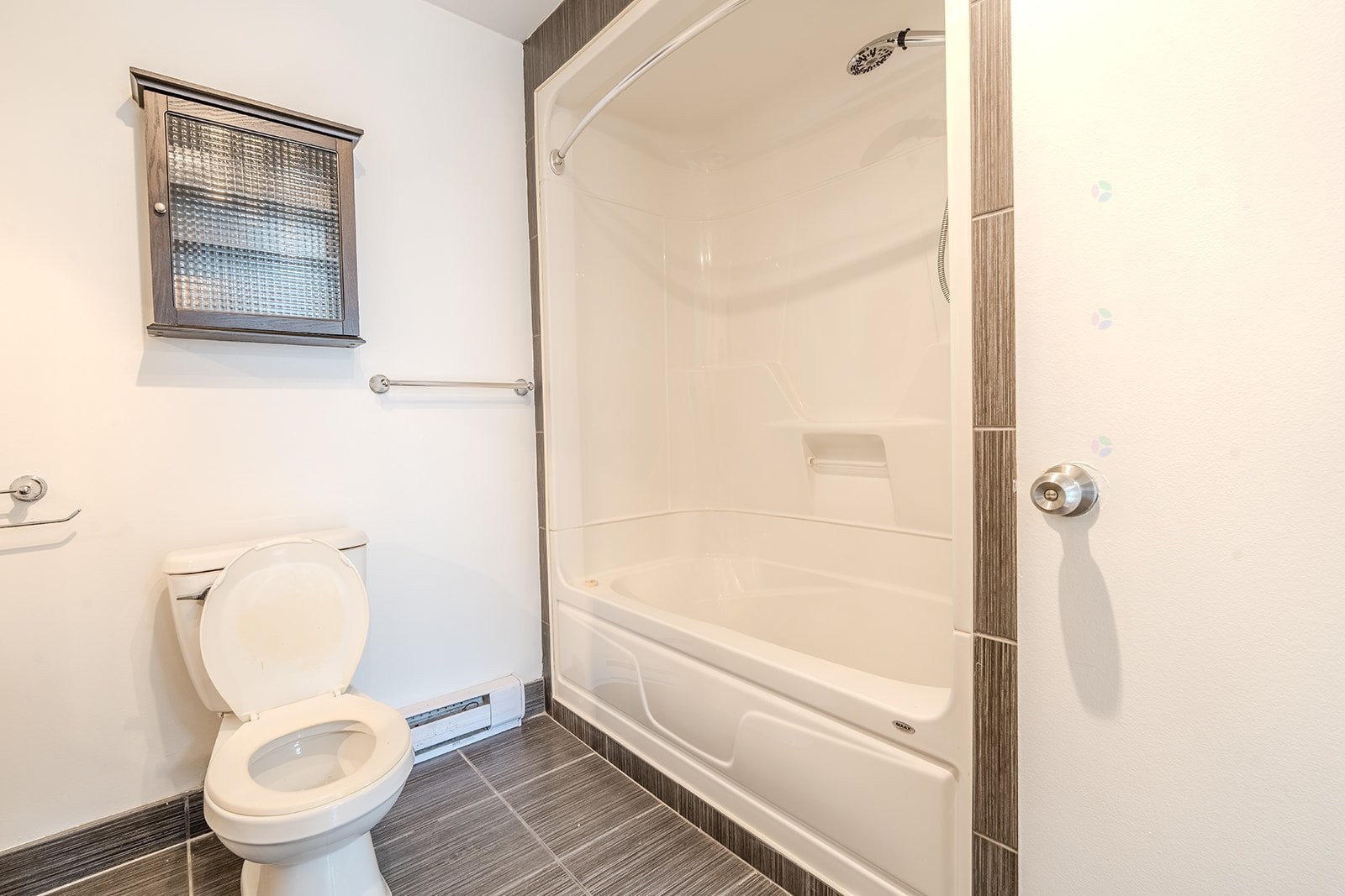 









229

 - 235


Rue Valmont

,
Repentigny (Repentigny),




QC
J5Y1S6

