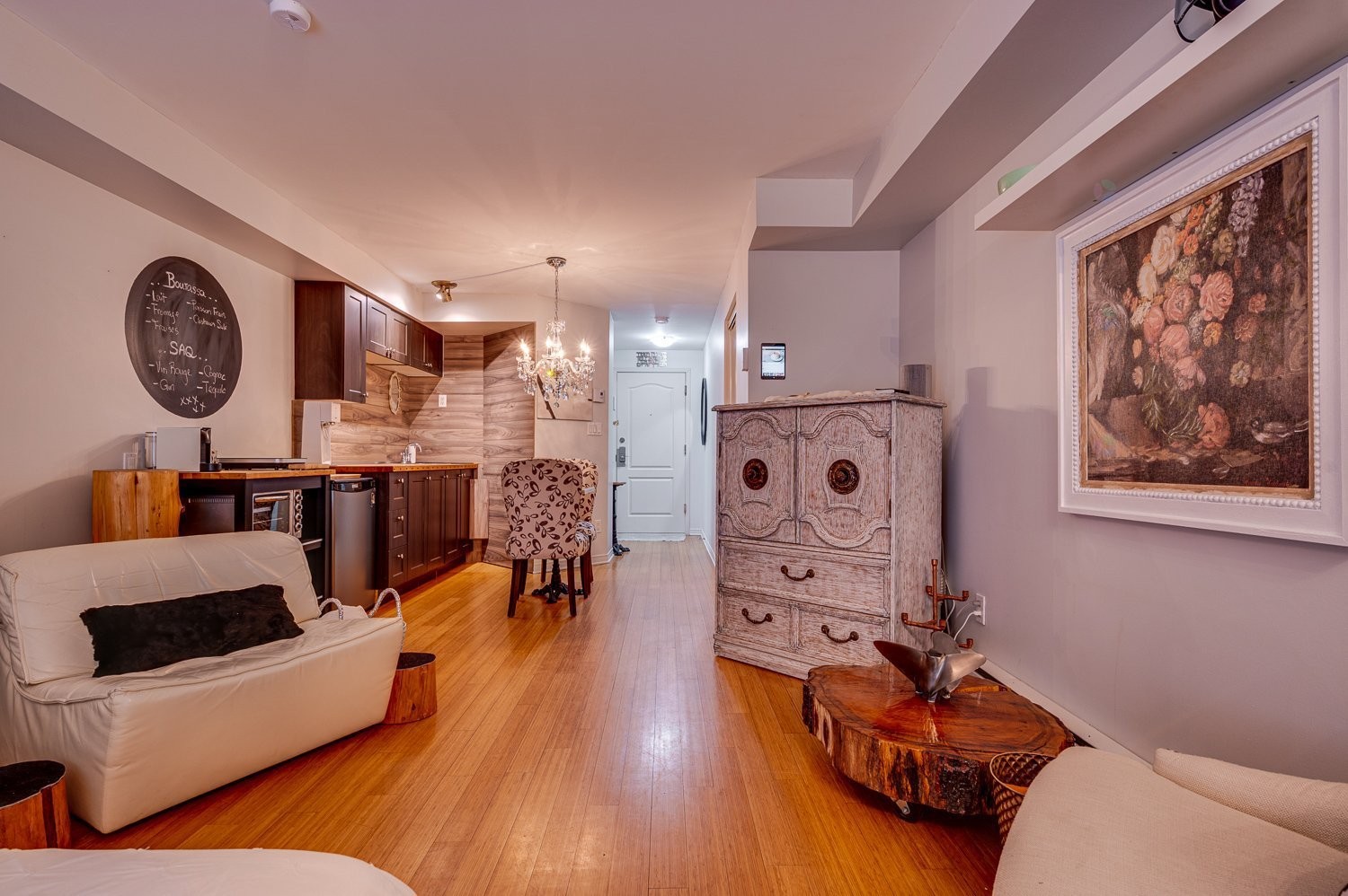 









570


Ch. des Frênes

, 3108,
Piedmont,




QC
J0R1K0

