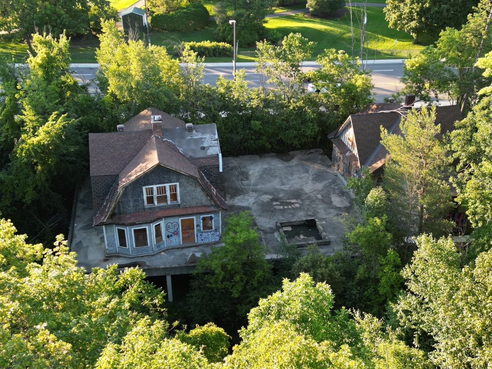 









1404


Ch. d'Aylmer

,
Gatineau (Aylmer),




QC
J9H7L4

