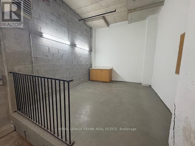 












STORAGE UNIT (B1) - 701 ROSSLAND ROAD E

,
Whitby (Pringle Creek),




Ontario
L1N8Y9

