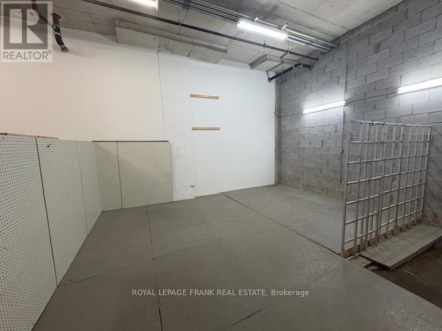 












STORAGE UNIT (B1) - 701 ROSSLAND ROAD E

,
Whitby (Pringle Creek),




Ontario
L1N8Y9

