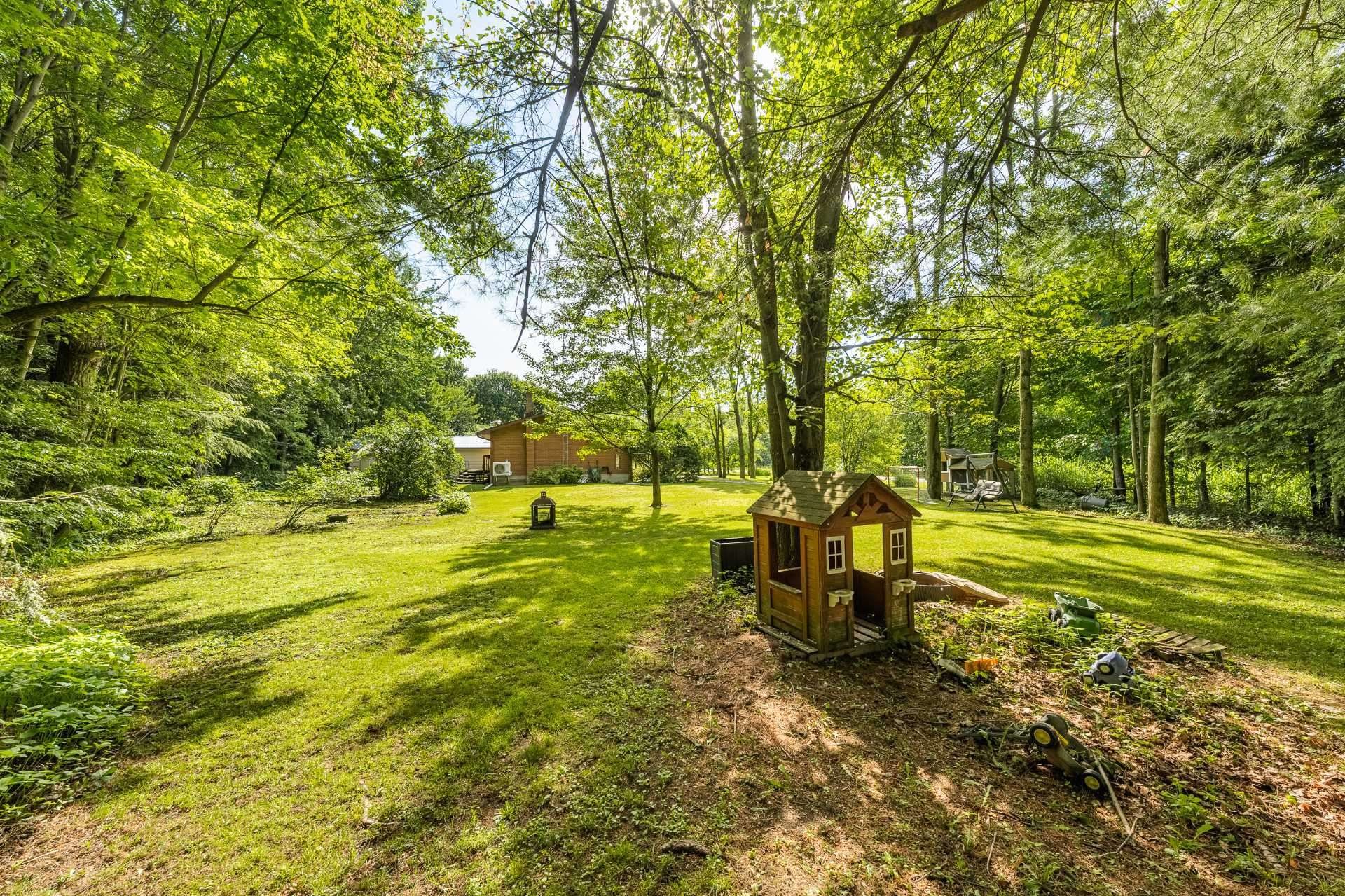 









1435


Ch. Delorme

,
Farnham,




QC
J2N2P9


