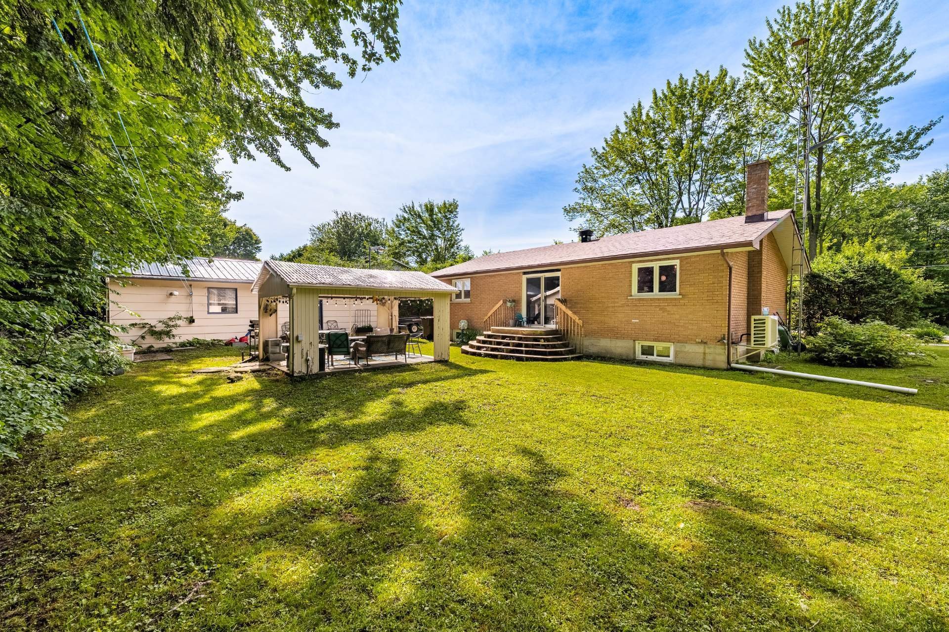 









1435


Ch. Delorme

,
Farnham,




QC
J2N2P9

