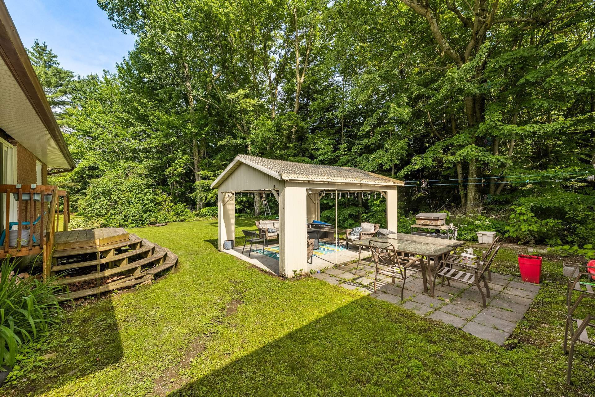 









1435


Ch. Delorme

,
Farnham,




QC
J2N2P9


