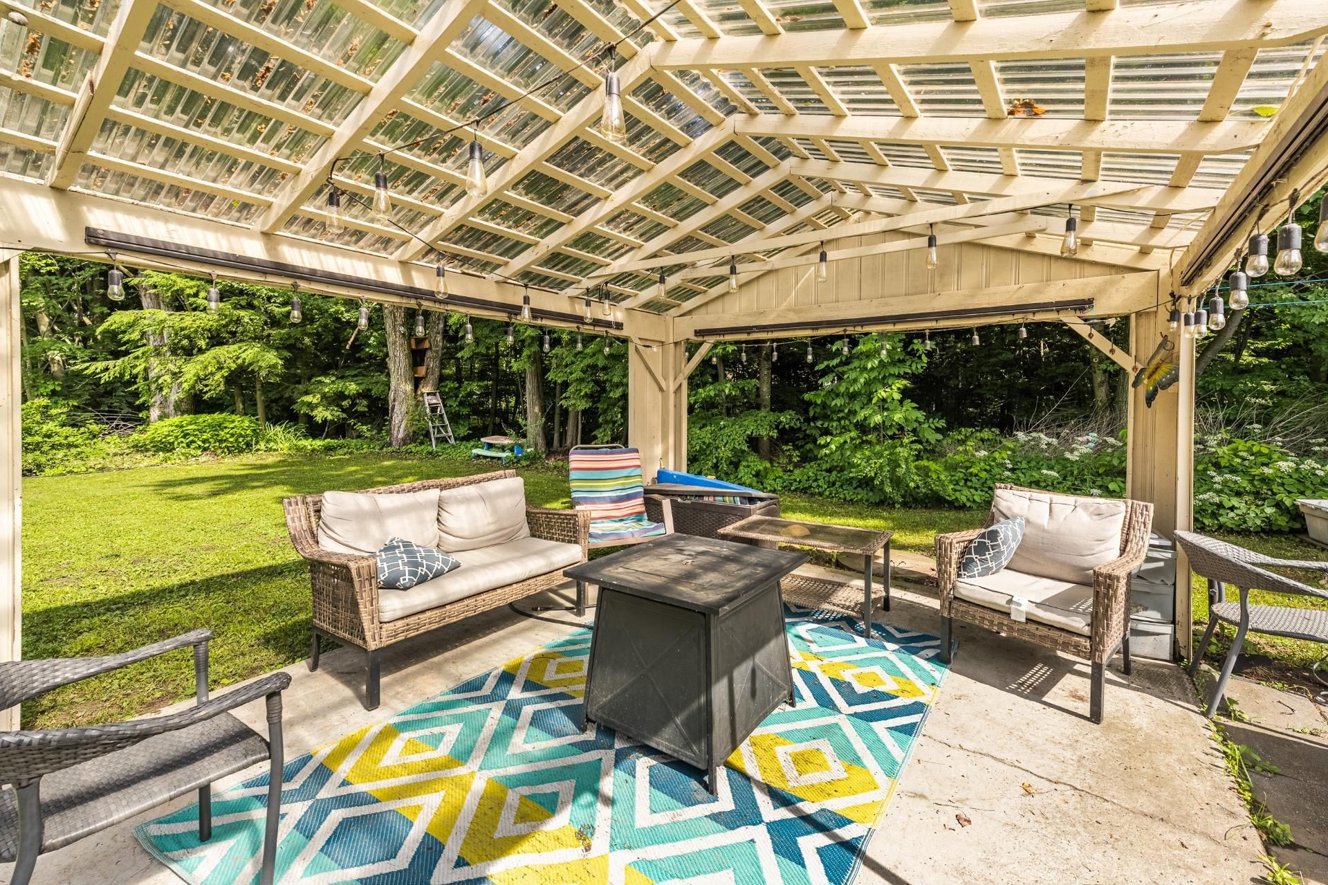









1435


Ch. Delorme

,
Farnham,




QC
J2N2P9

