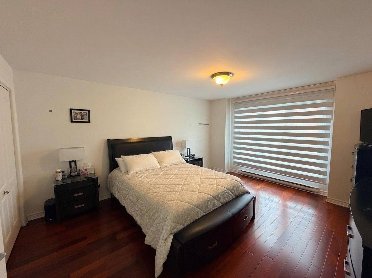 









2072


Rue de Castellane

,
Laval (Vimont),




QC
H7K0A4

