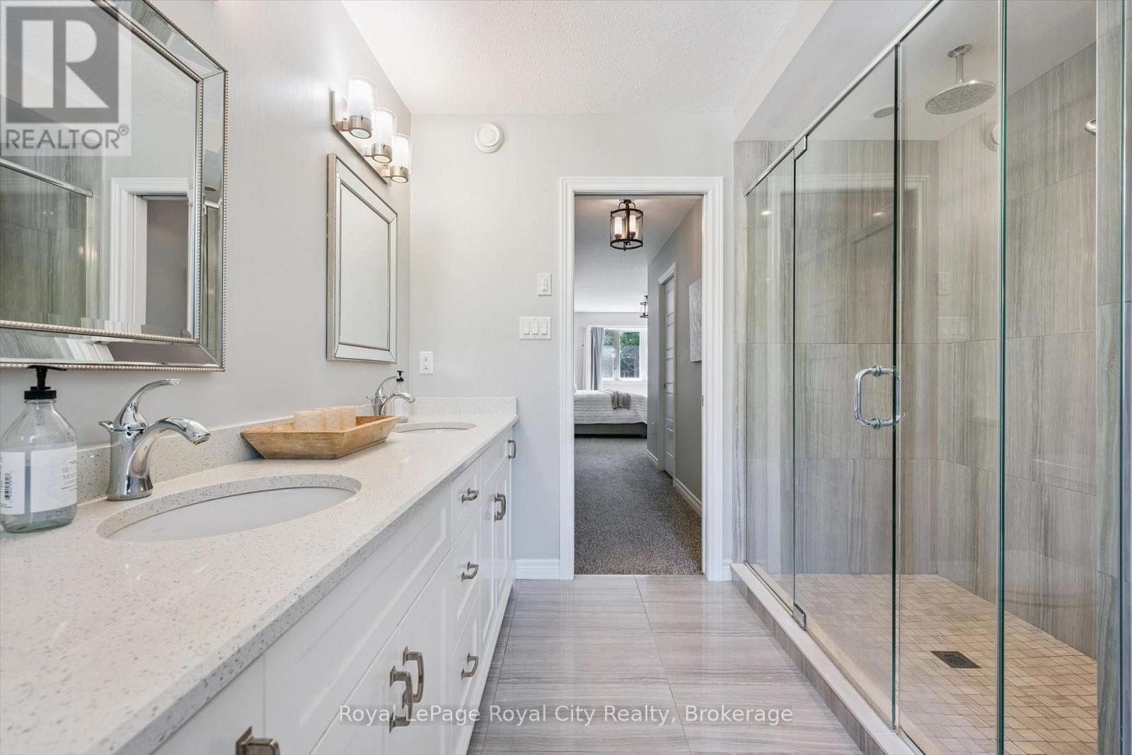 












133 COOKS MILL ROAD

,
Puslinch,




Ontario
N1L0N9

