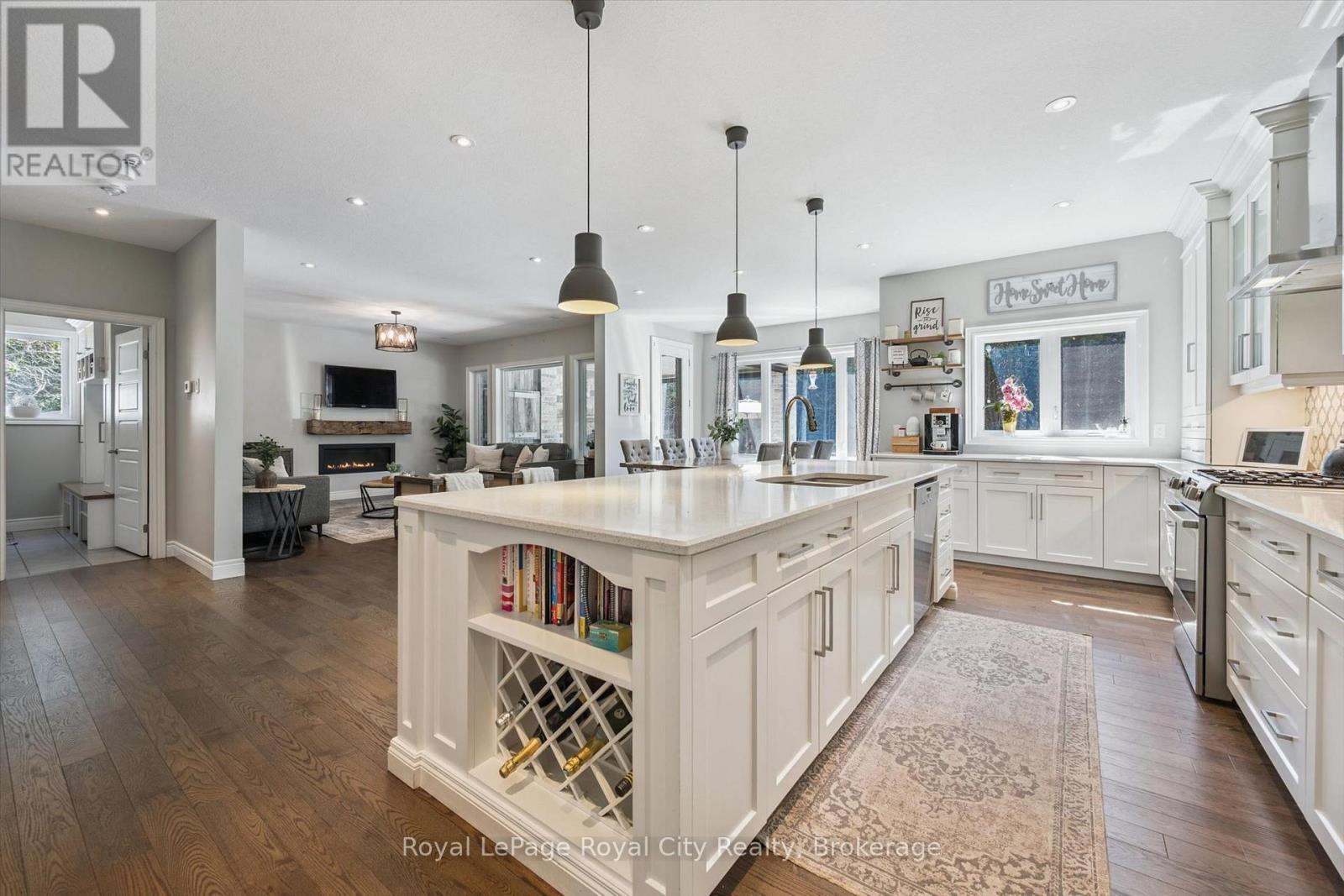












133 COOKS MILL ROAD

,
Puslinch,




Ontario
N1L0N9

