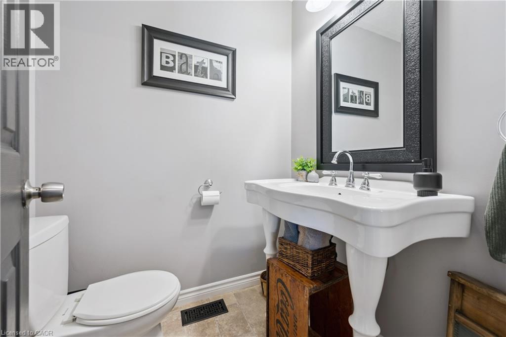 












332 JANE Street

,
Palmerston,




Ontario
N0G2P0


