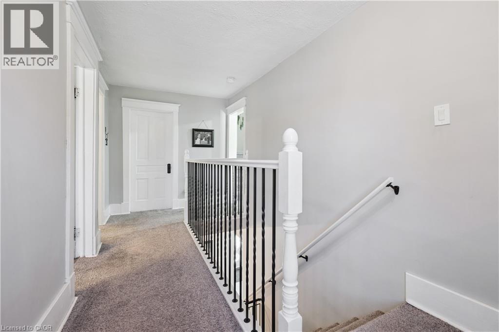 












332 JANE Street

,
Palmerston,




Ontario
N0G2P0

