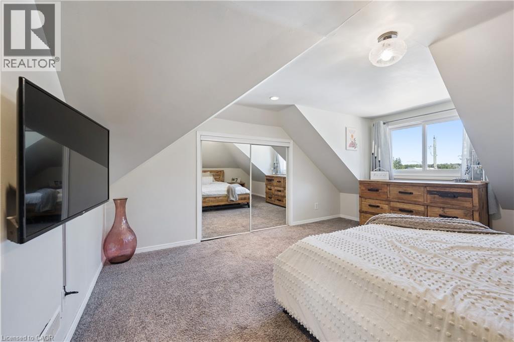 












332 JANE Street

,
Palmerston,




Ontario
N0G2P0

