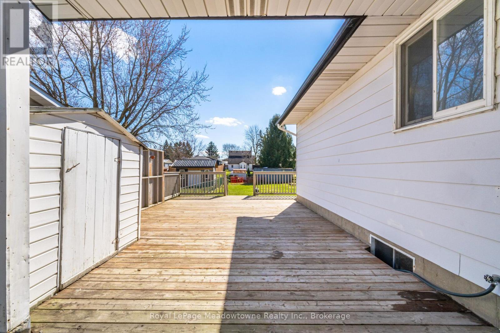 












680 RAGLAN STREET

,
Minto (Palmerston),




Ontario
N0G2P0

