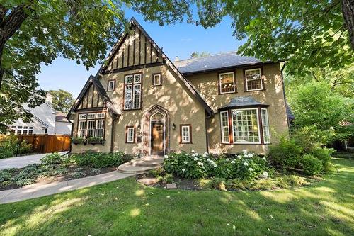 Featured Listing Photo 