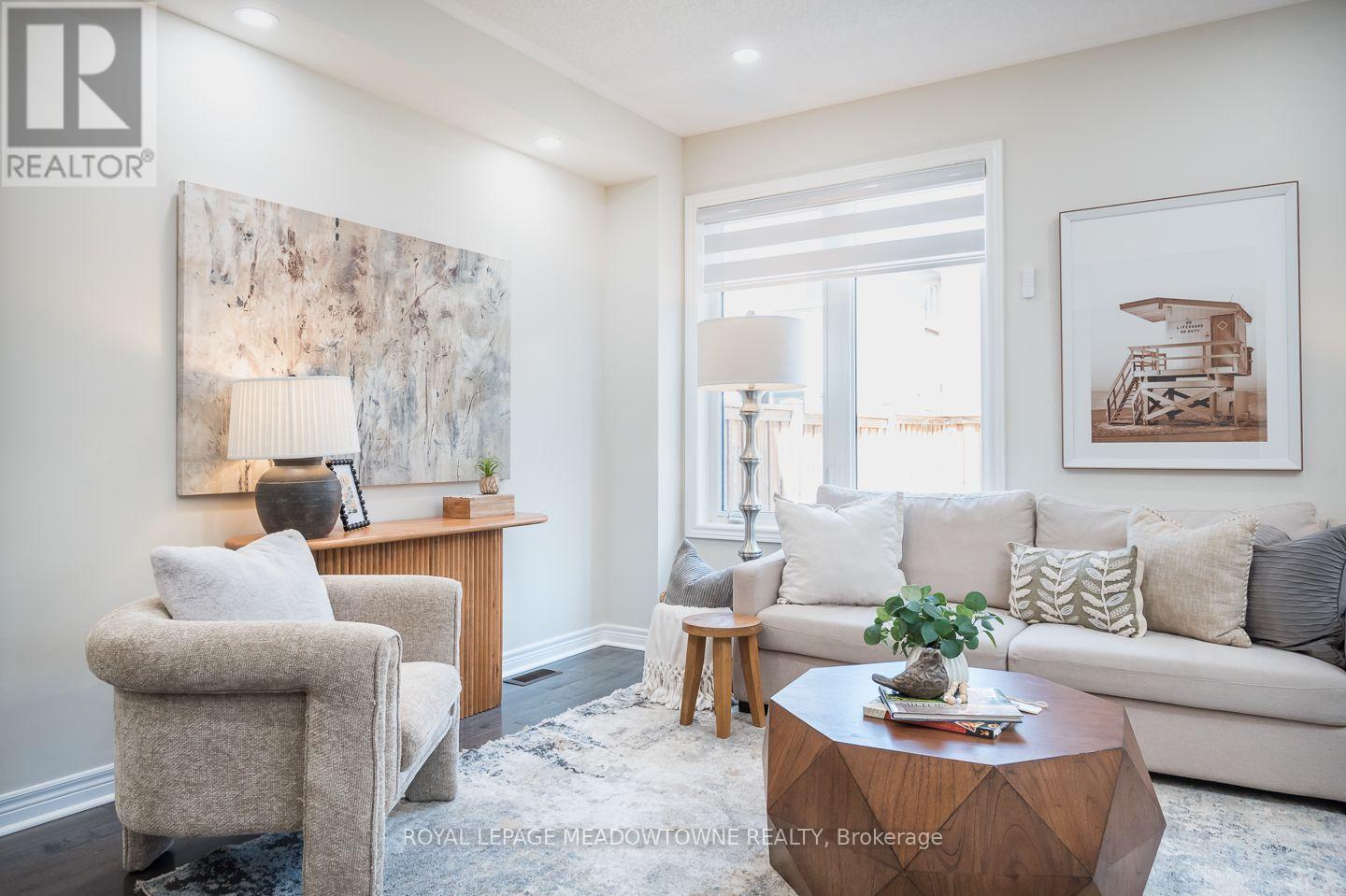 












1079 JOB CRESCENT

,
Milton,




Ontario
L9T8V5

