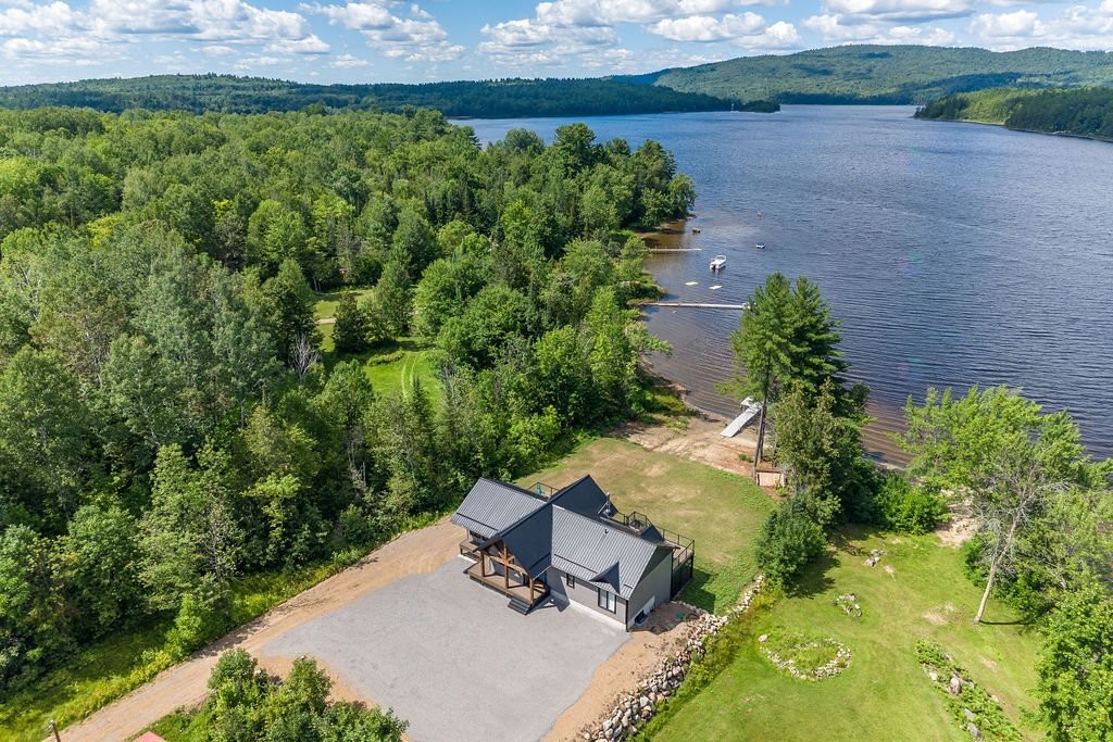 









219


Ch. Tripp

,
Sheenboro,




QC
J0X2Z0

