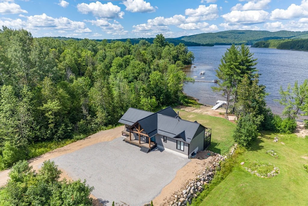 









219


Ch. Tripp

,
Sheenboro,




QC
J0X2Z0

