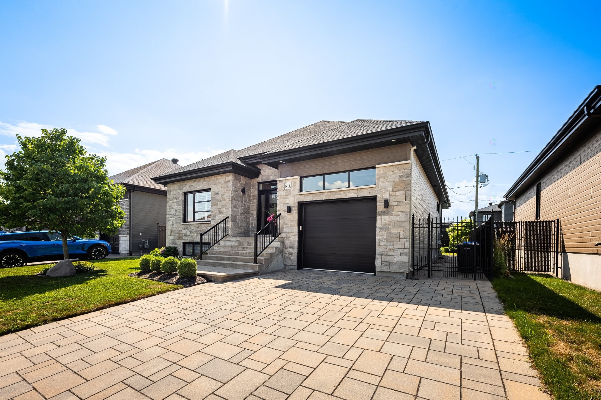 









1813


Rue de Beaulac

,
Chambly,




QC
J3L0S9

