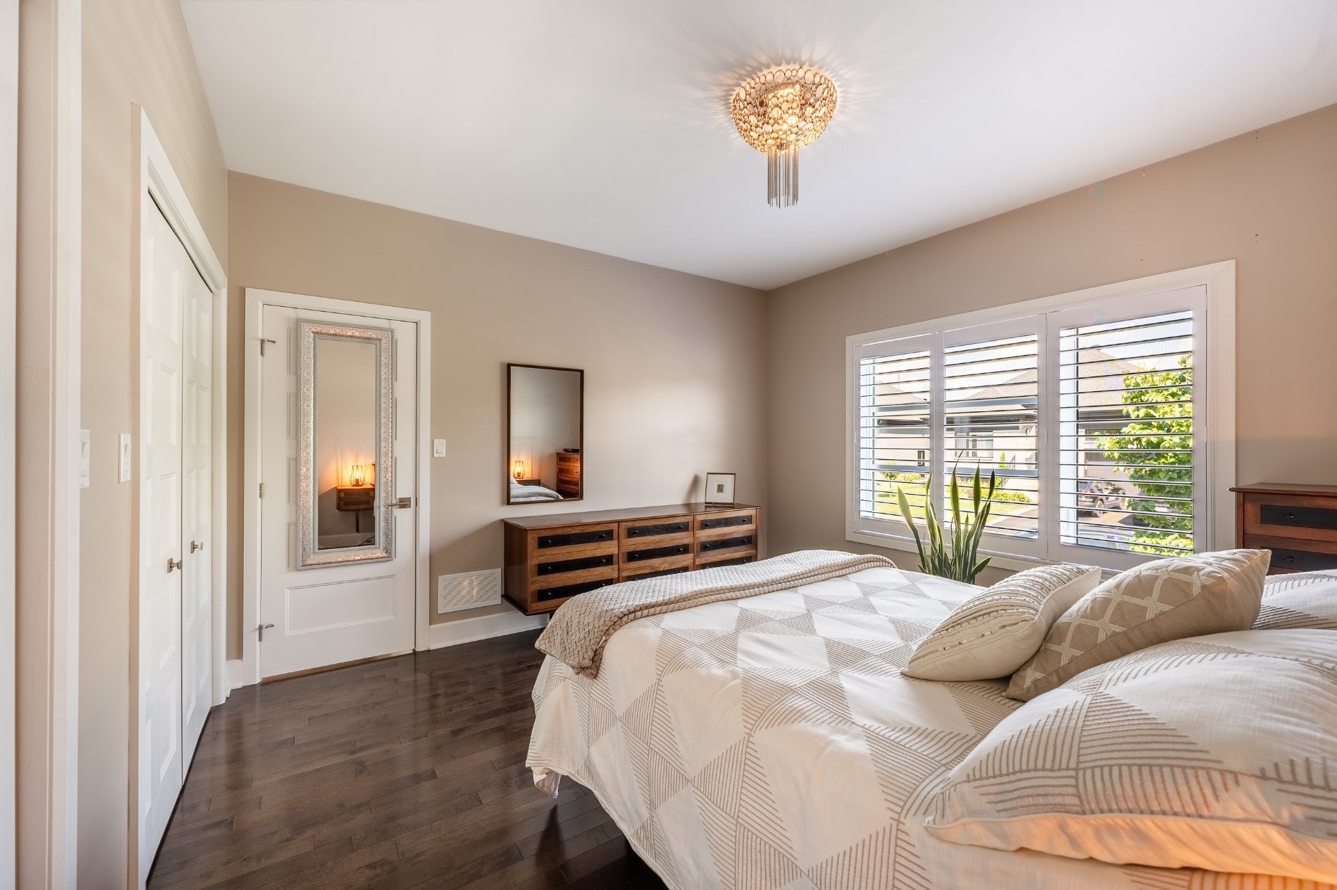 









1813


Rue de Beaulac

,
Chambly,




QC
J3L0S9

