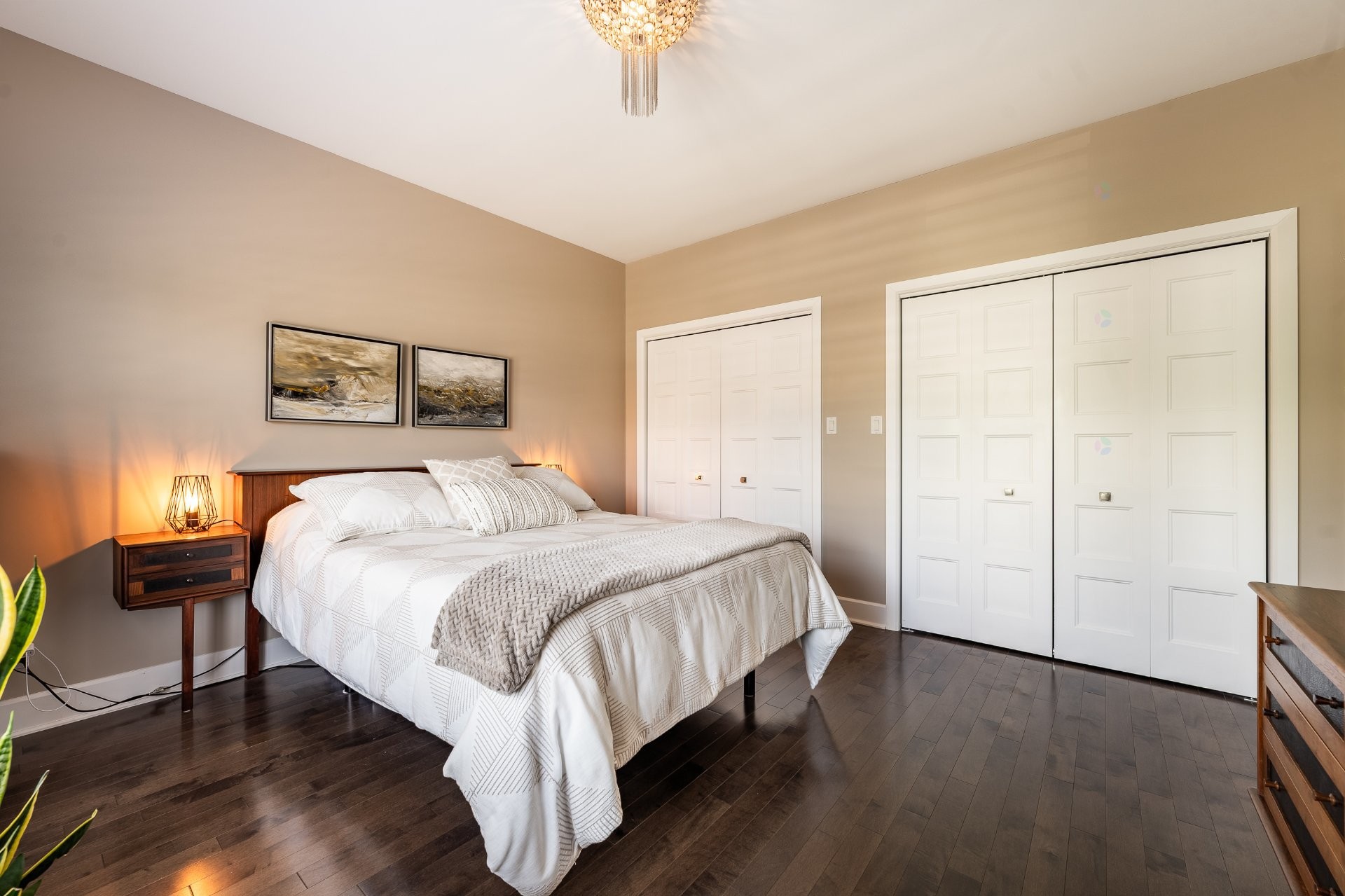 









1813


Rue de Beaulac

,
Chambly,




QC
J3L0S9

