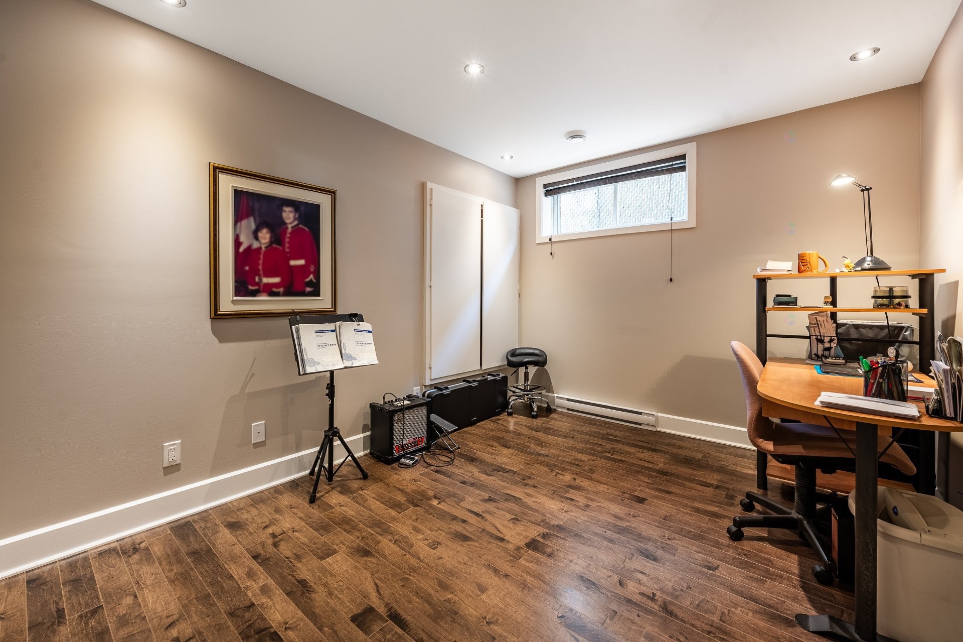 









1813


Rue de Beaulac

,
Chambly,




QC
J3L0S9

