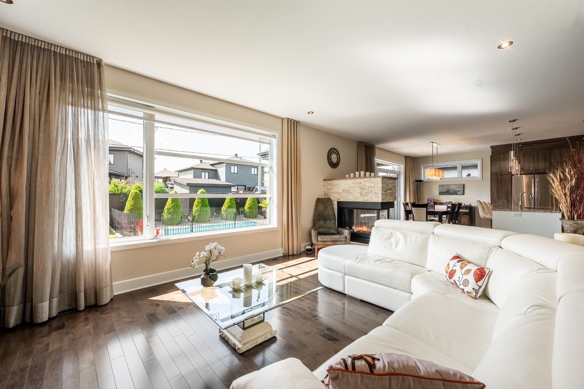 









1813


Rue de Beaulac

,
Chambly,




QC
J3L0S9

