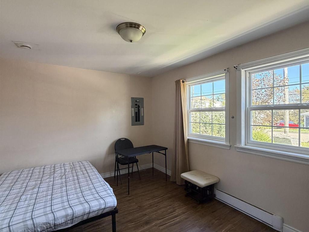 












272/274 York Street

,
Glace Bay,




NS
B1A 2M3

