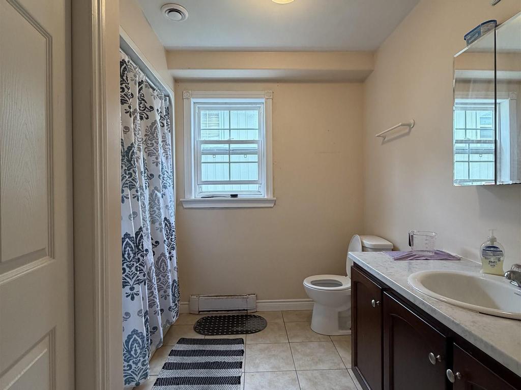












272/274 York Street

,
Glace Bay,




NS
B1A 2M3

