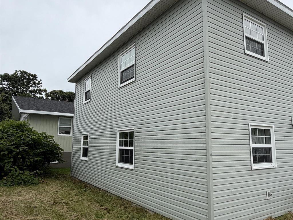 












272/274 York Street

,
Glace Bay,




NS
B1A 2M3

