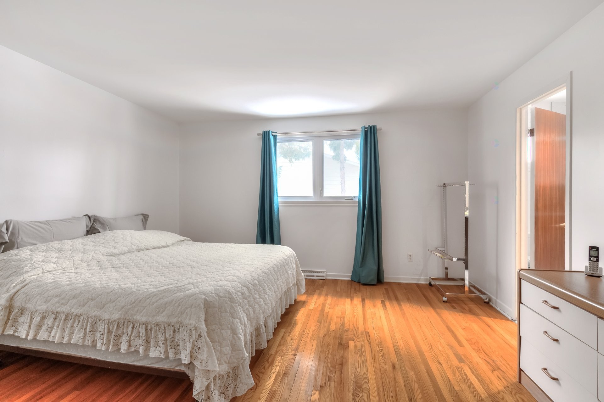 









50


Rue Westpark

,
Dollard-des-Ormeaux,




QC
H9A2J7

