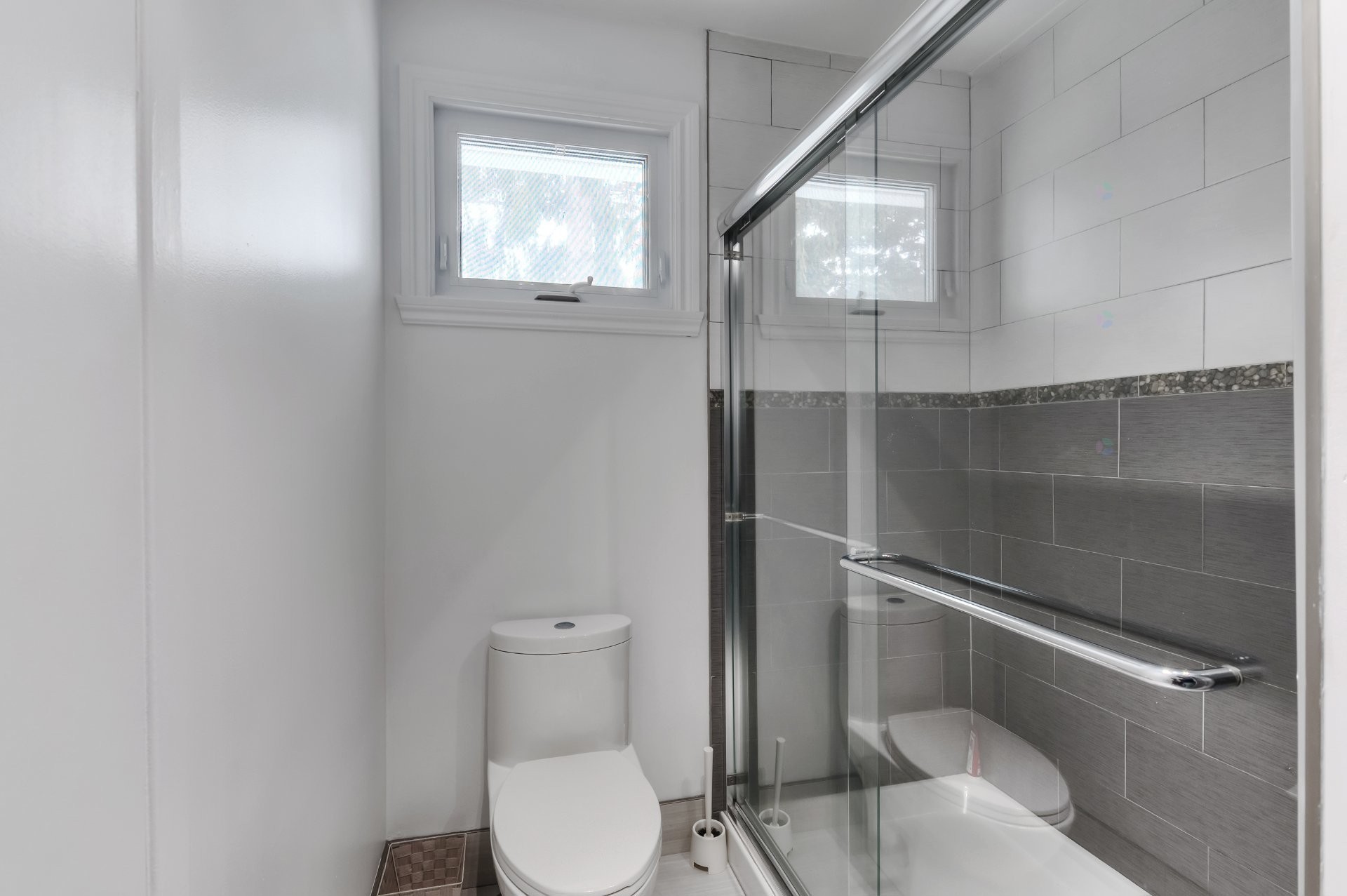 









50


Rue Westpark

,
Dollard-des-Ormeaux,




QC
H9A2J7

