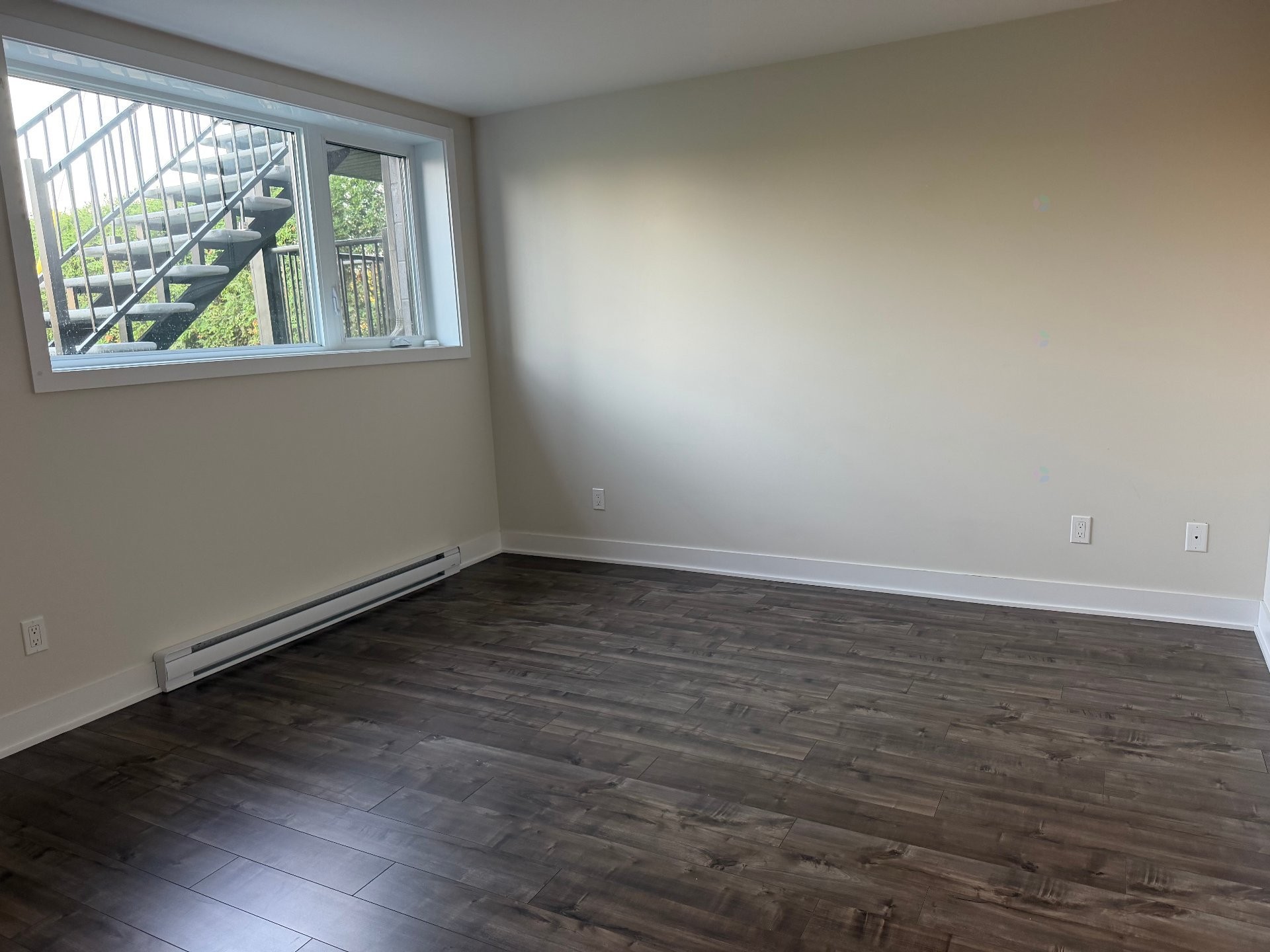 









78


Rue Moreau

, 101,
Saint-Jean-sur-Richelieu,




QC
J2W2G8

