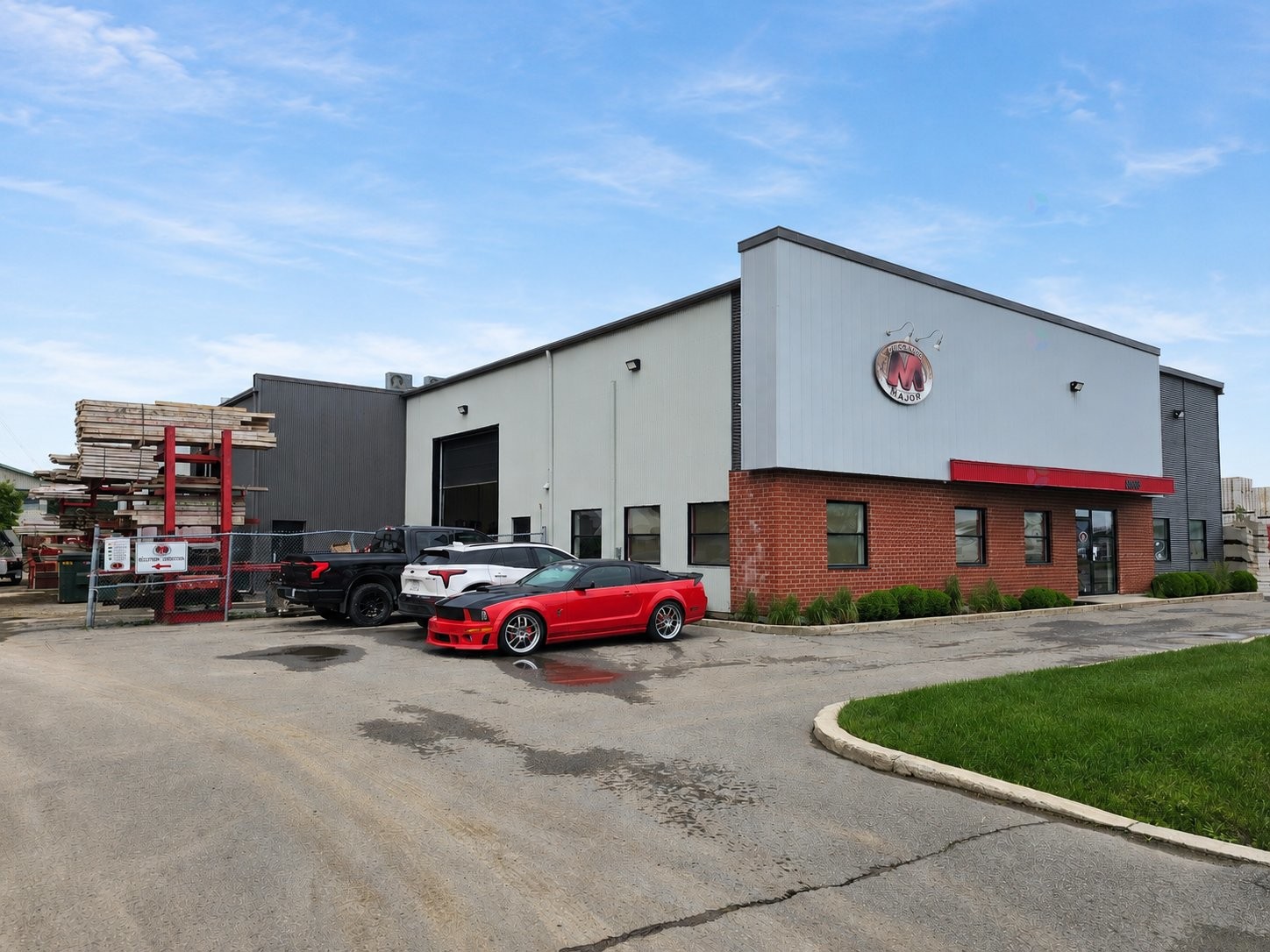 









14355


Rue Rolland-Desjardins

,
Mirabel,




QC
J7J0K5


