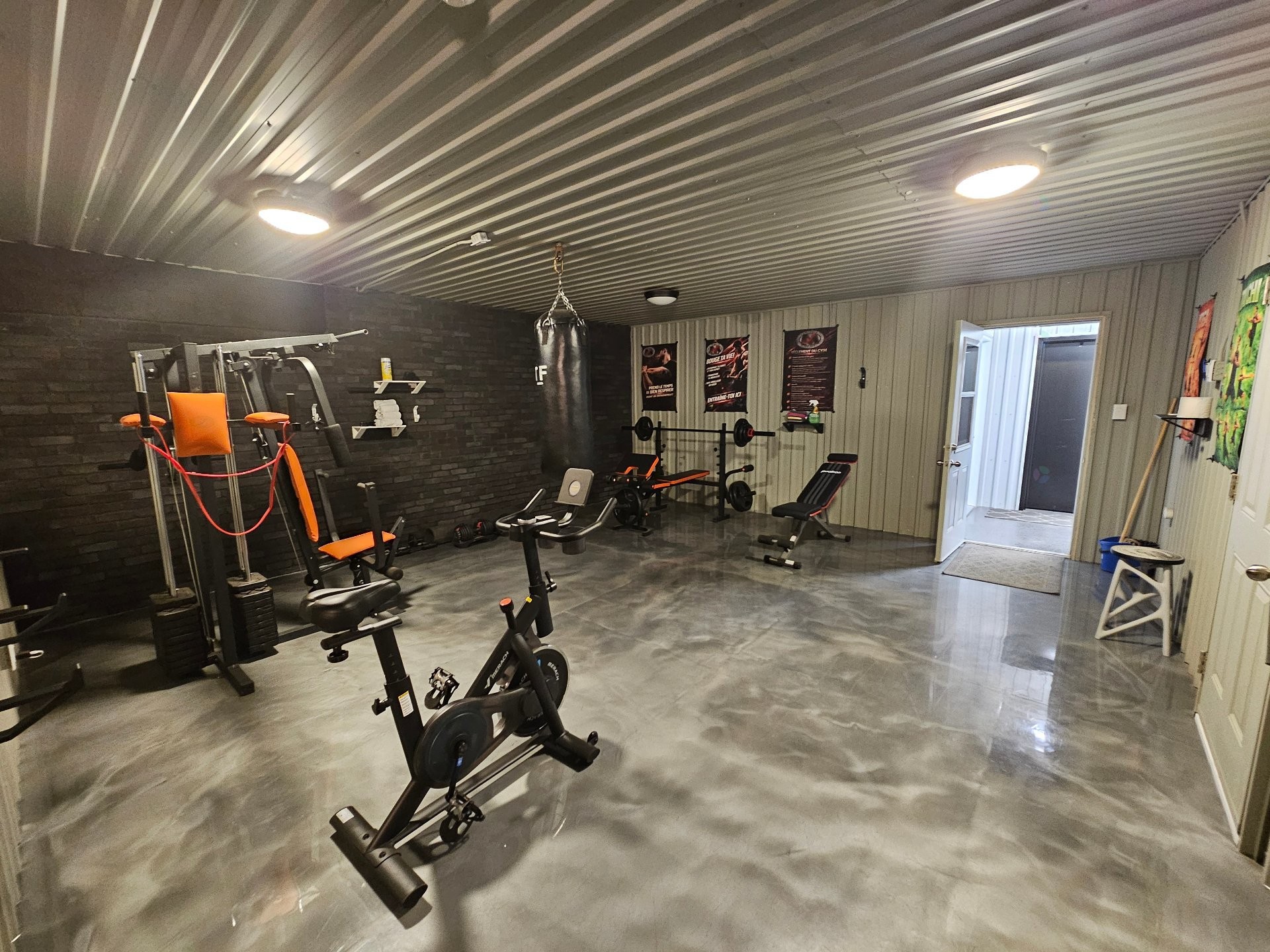 









14355


Rue Rolland-Desjardins

,
Mirabel,




QC
J7J0K5

