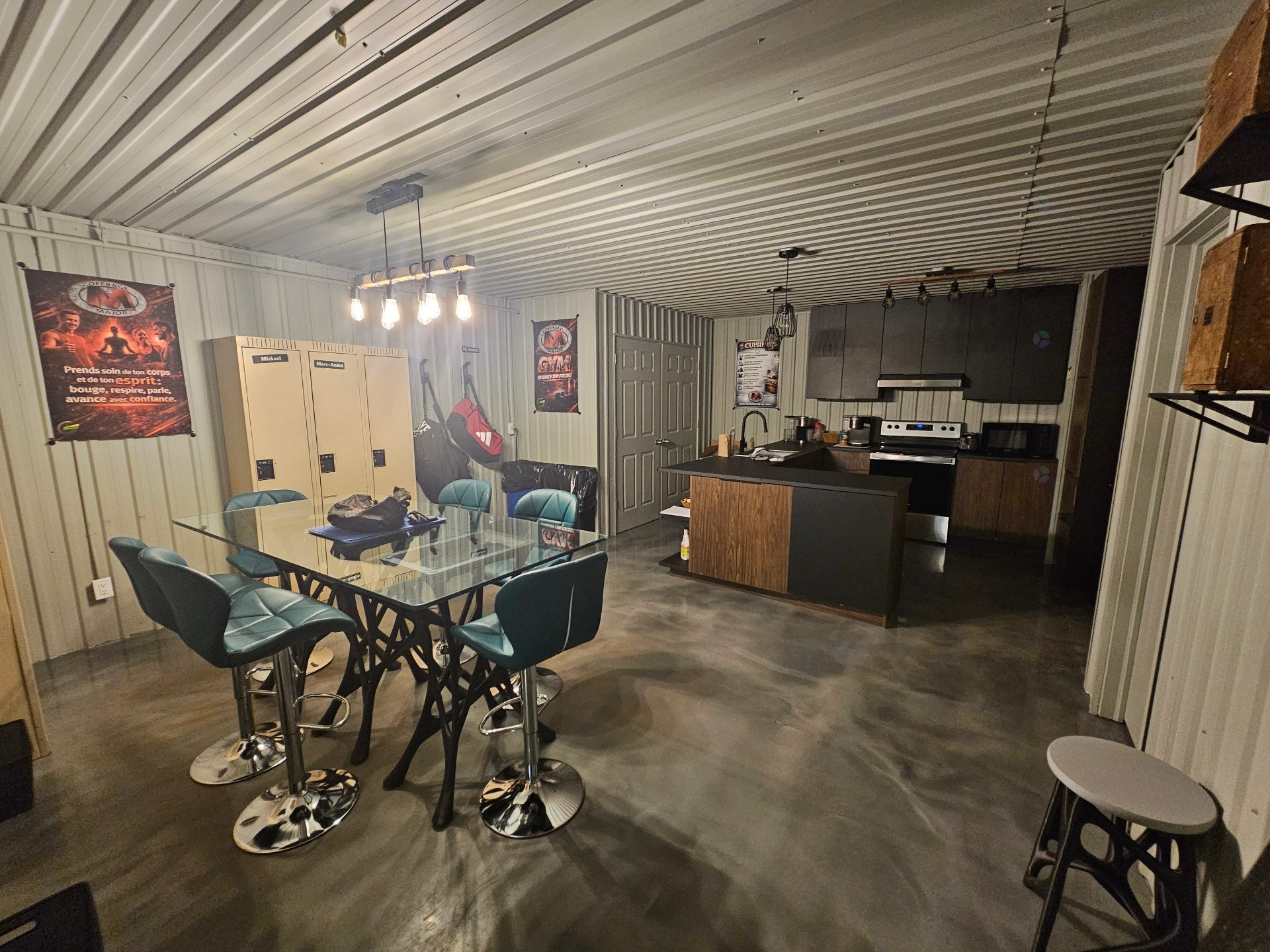 









14355


Rue Rolland-Desjardins

,
Mirabel,




QC
J7J0K5

