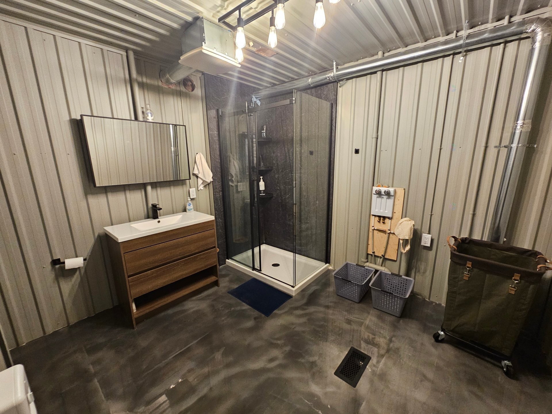 









14355


Rue Rolland-Desjardins

,
Mirabel,




QC
J7J0K5

