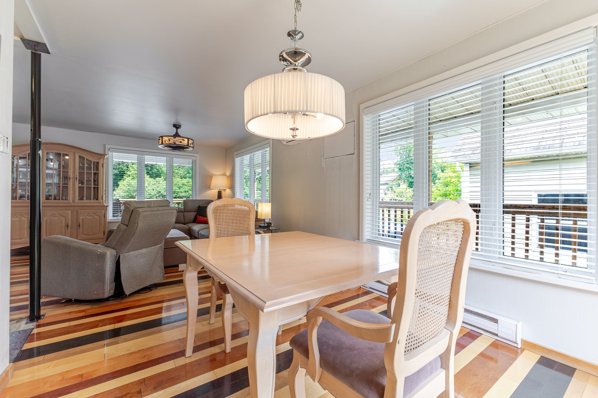 









227


48e Rue O.

,
Venise-en-Québec,




QC
J0J2K0

