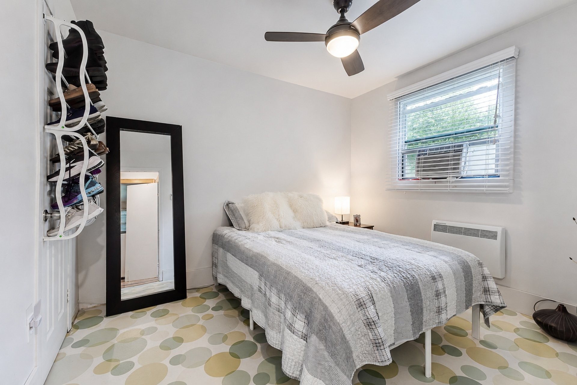 









227


48e Rue O.

,
Venise-en-Québec,




QC
J0J2K0

