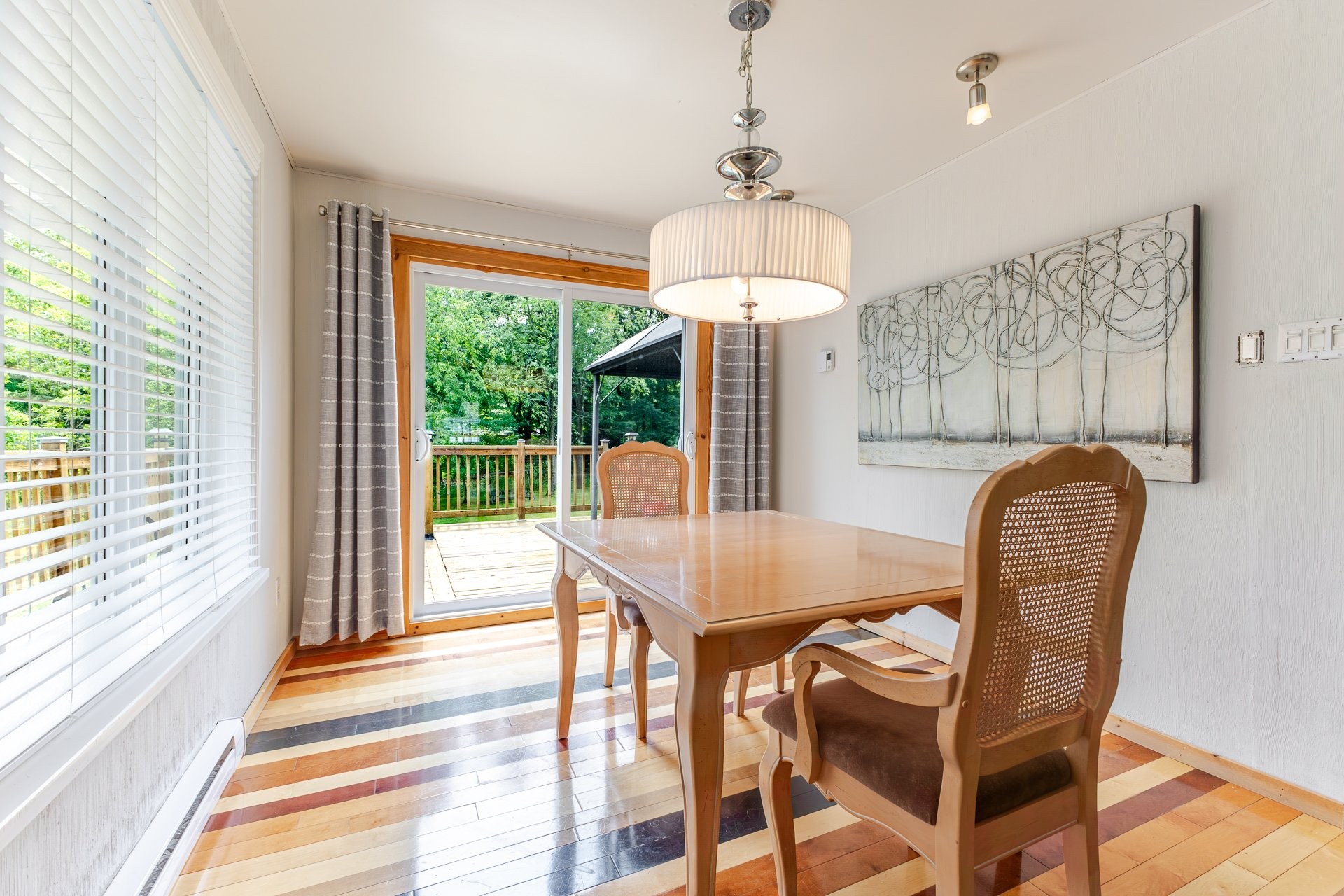 









227


48e Rue O.

,
Venise-en-Québec,




QC
J0J2K0

