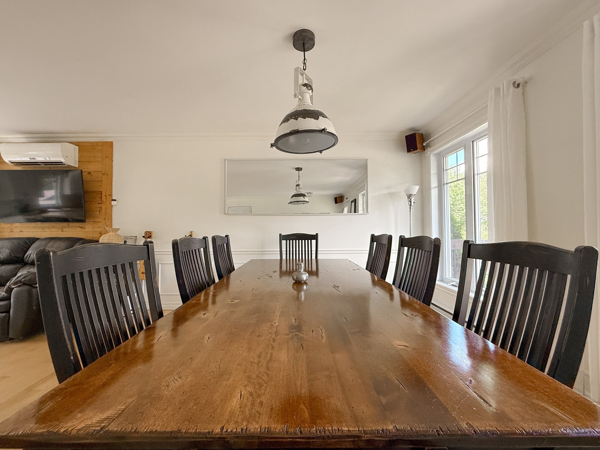 









850


Ch. des Thuyas

,
Shawinigan,




QC
G9R1Y2

