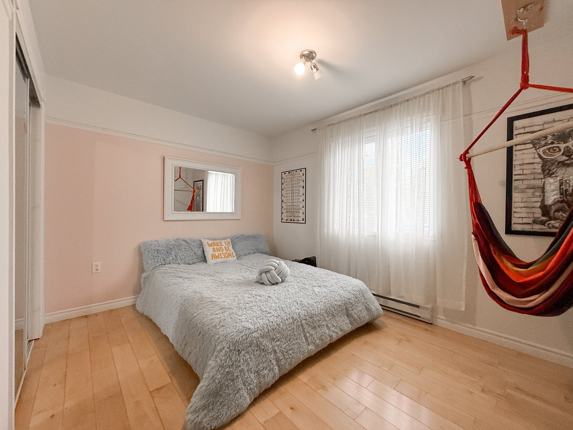 









850


Ch. des Thuyas

,
Shawinigan,




QC
G9R1Y2

